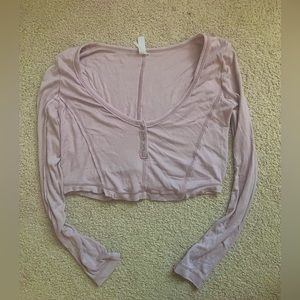 Cropped Urban Outfitters Too